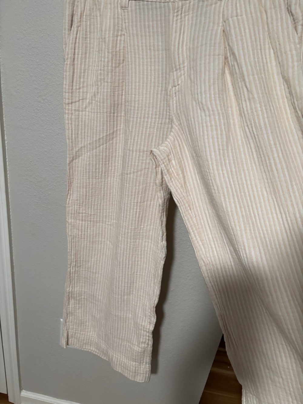 Aerie Daybreak Cream/Tan Wide Leg Pants Size Medium - Picture 6 of 7